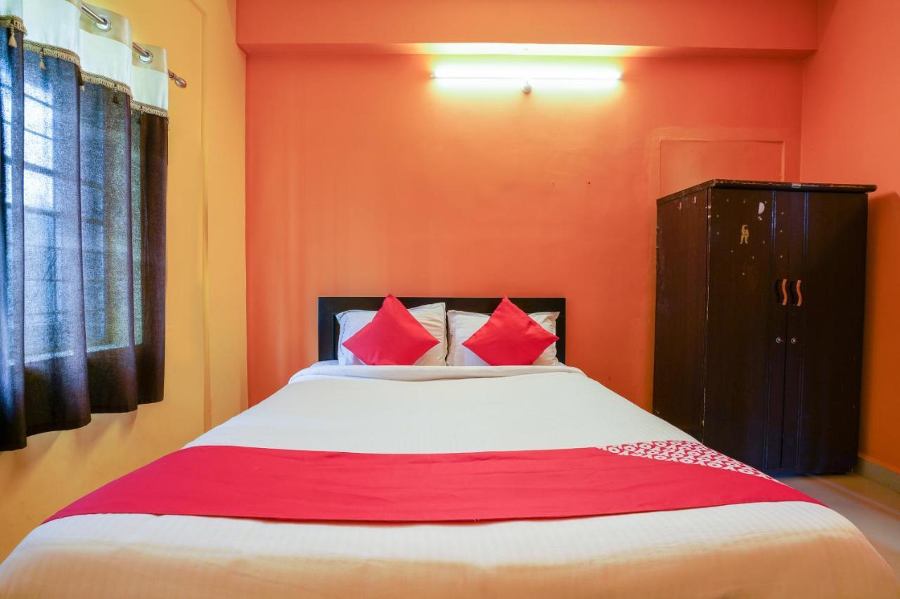Hotel Oyo 70286 Svr Grand Hajdarábád Exteriér fotografie
